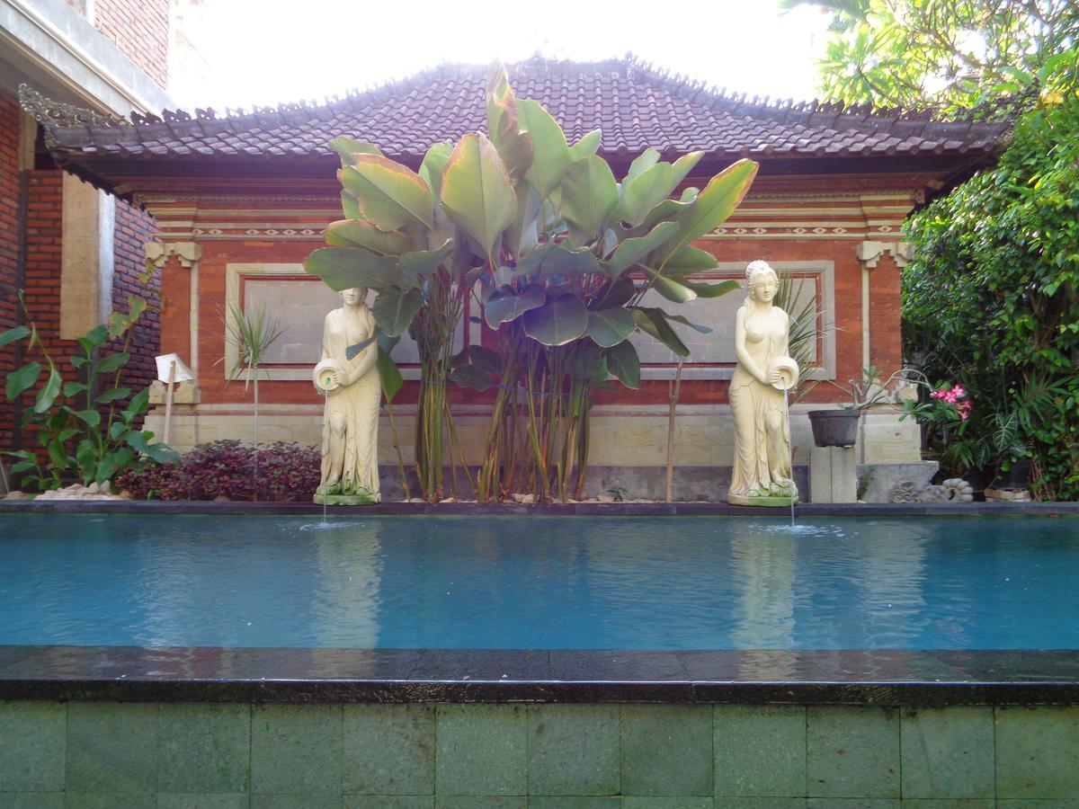 Yulia 1 Bed & Breakfast Sanur Dış mekan fotoğraf