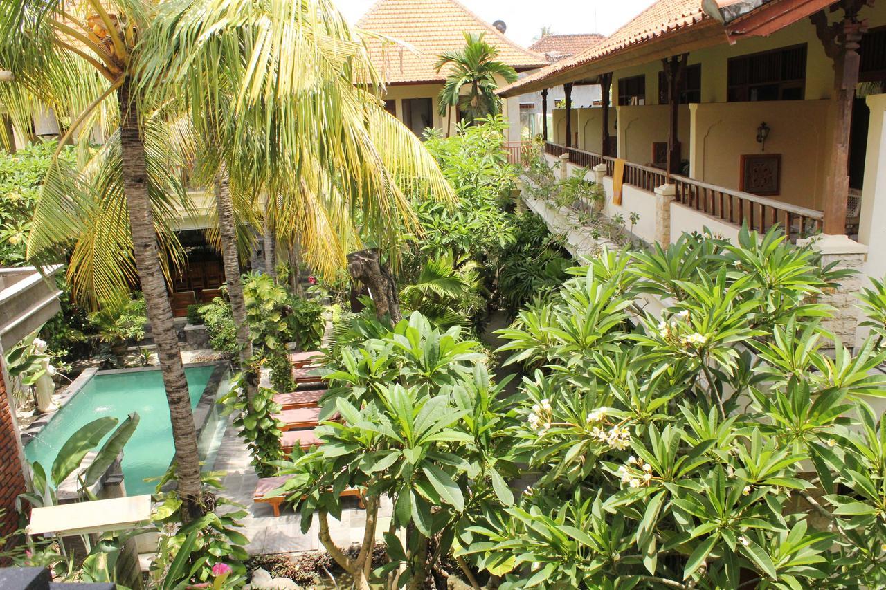 Yulia 1 Bed & Breakfast Sanur Dış mekan fotoğraf