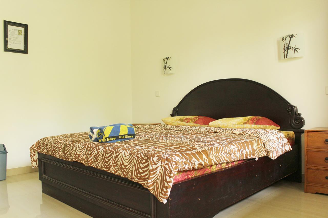 Yulia 1 Bed & Breakfast Sanur Dış mekan fotoğraf