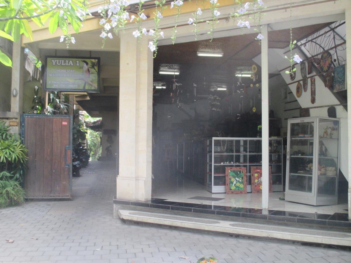 Yulia 1 Bed & Breakfast Sanur Dış mekan fotoğraf